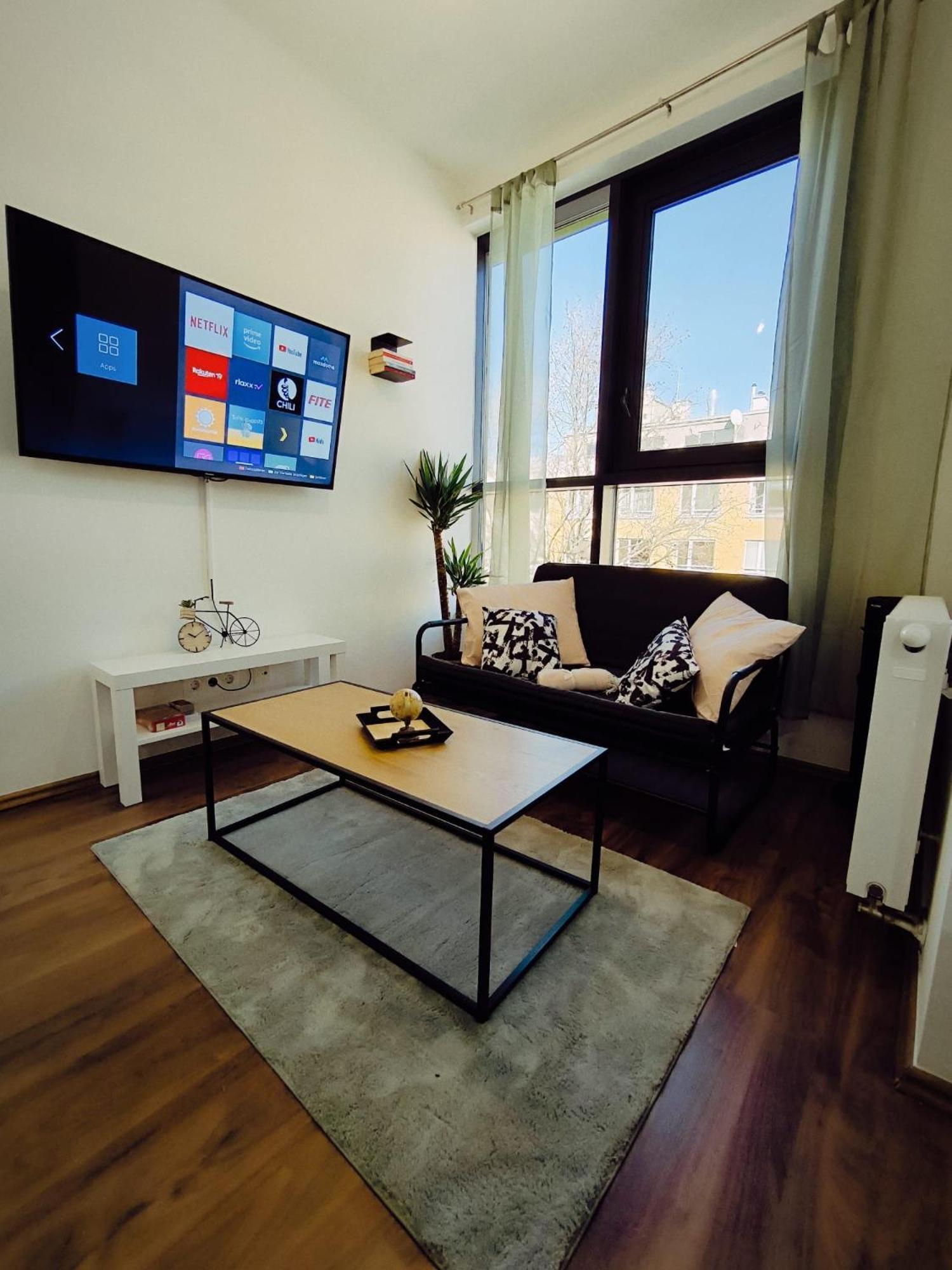 Pretty Apartment Next To Metro Station Viyana Dış mekan fotoğraf